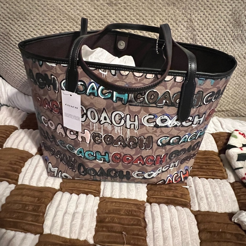 Coach Signature Mint Serf City Tote NWTS! - Picture 2 of 8